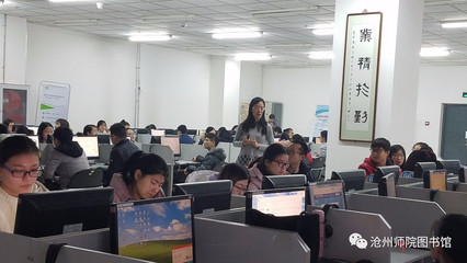 為畢業生論文助力講座圓滿成功，信息咨詢服務獲得高度贊譽